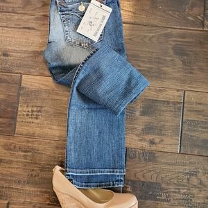 NWT True Religion jeans + FREE Shipping